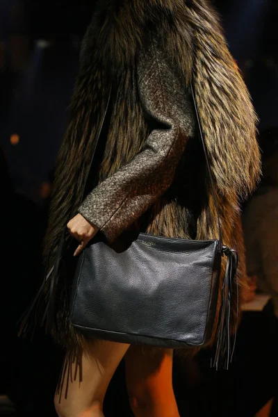 Look 73